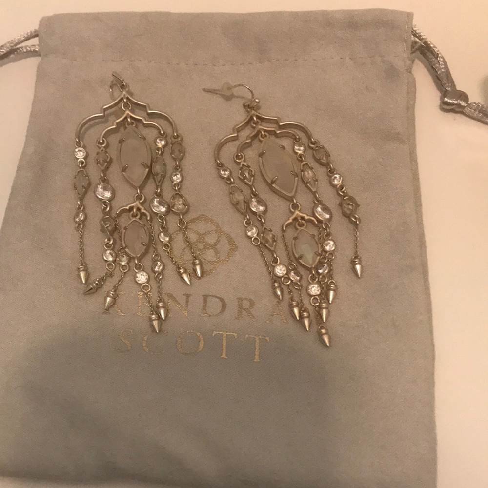 Kendra Scott Emma earrings